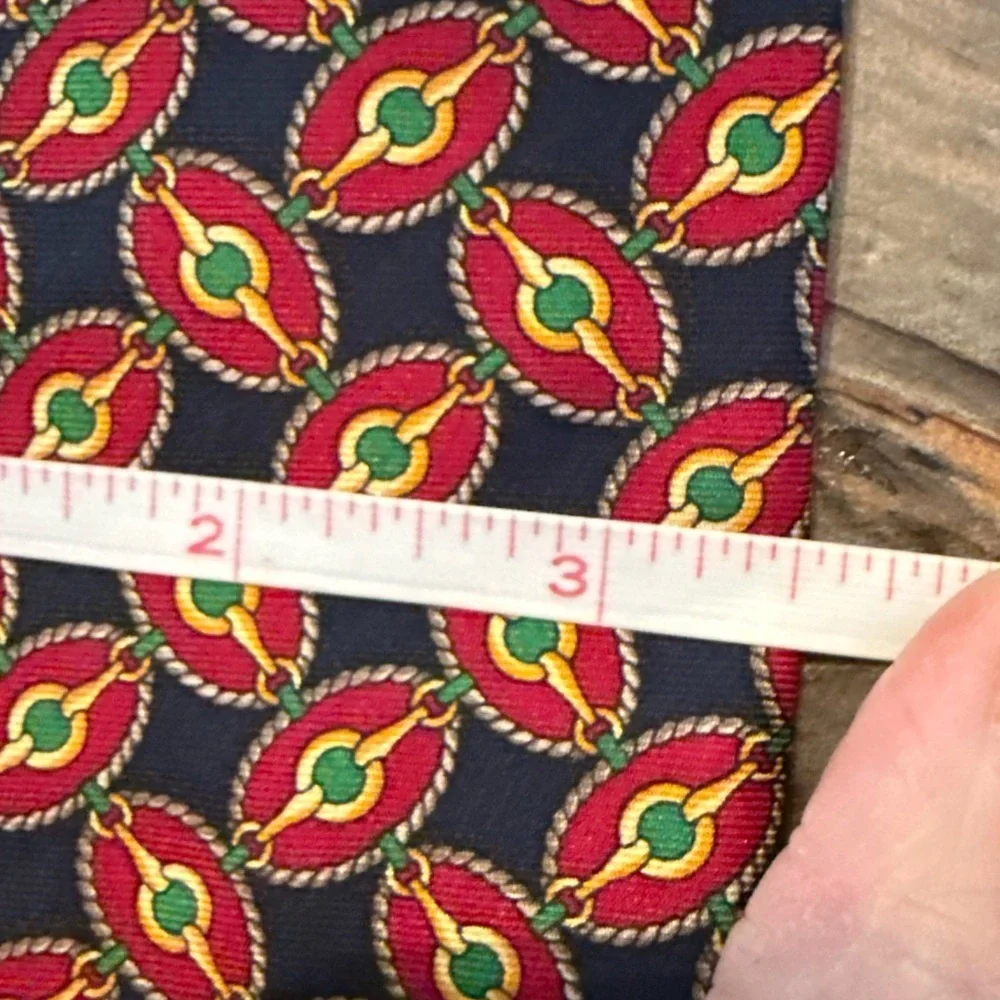 Brooks Brothers Makers Neck Tie Pure Silk Made in USA geo link pattern
